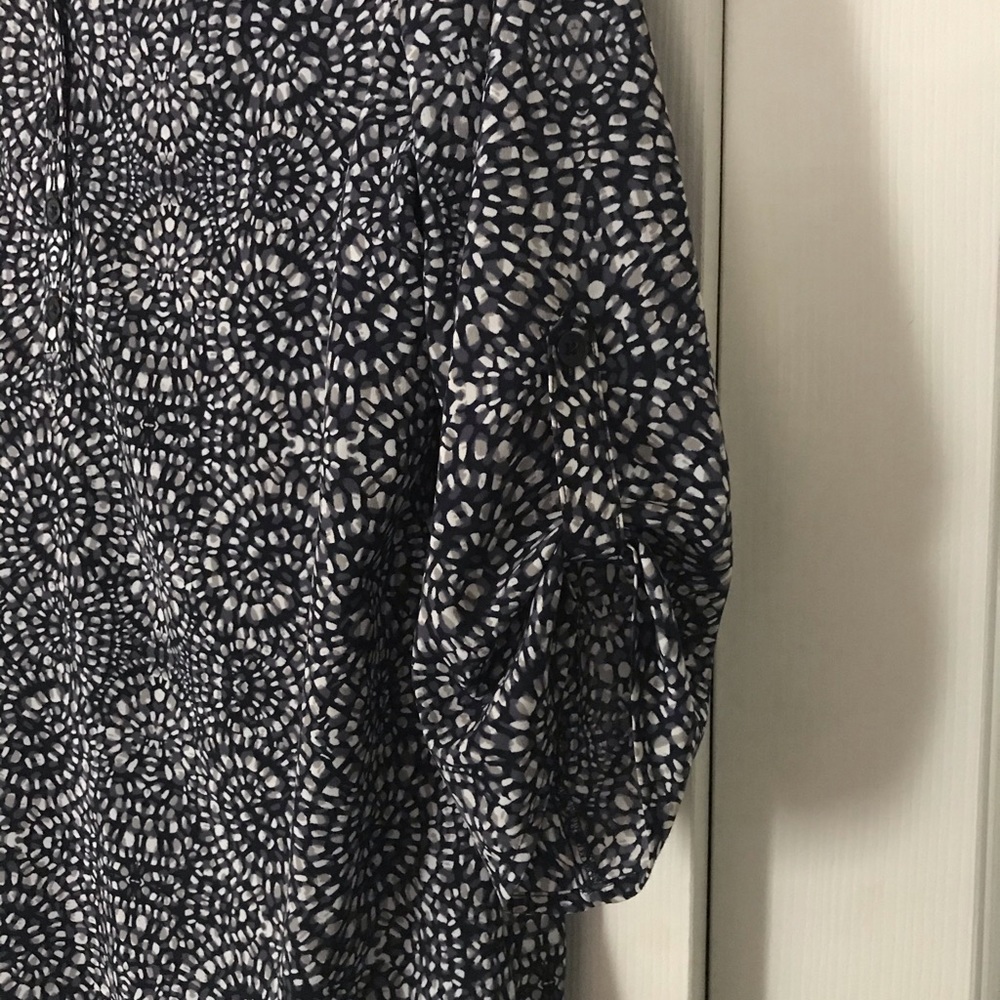 Blue patterned blouse - Picture 4 of 4
